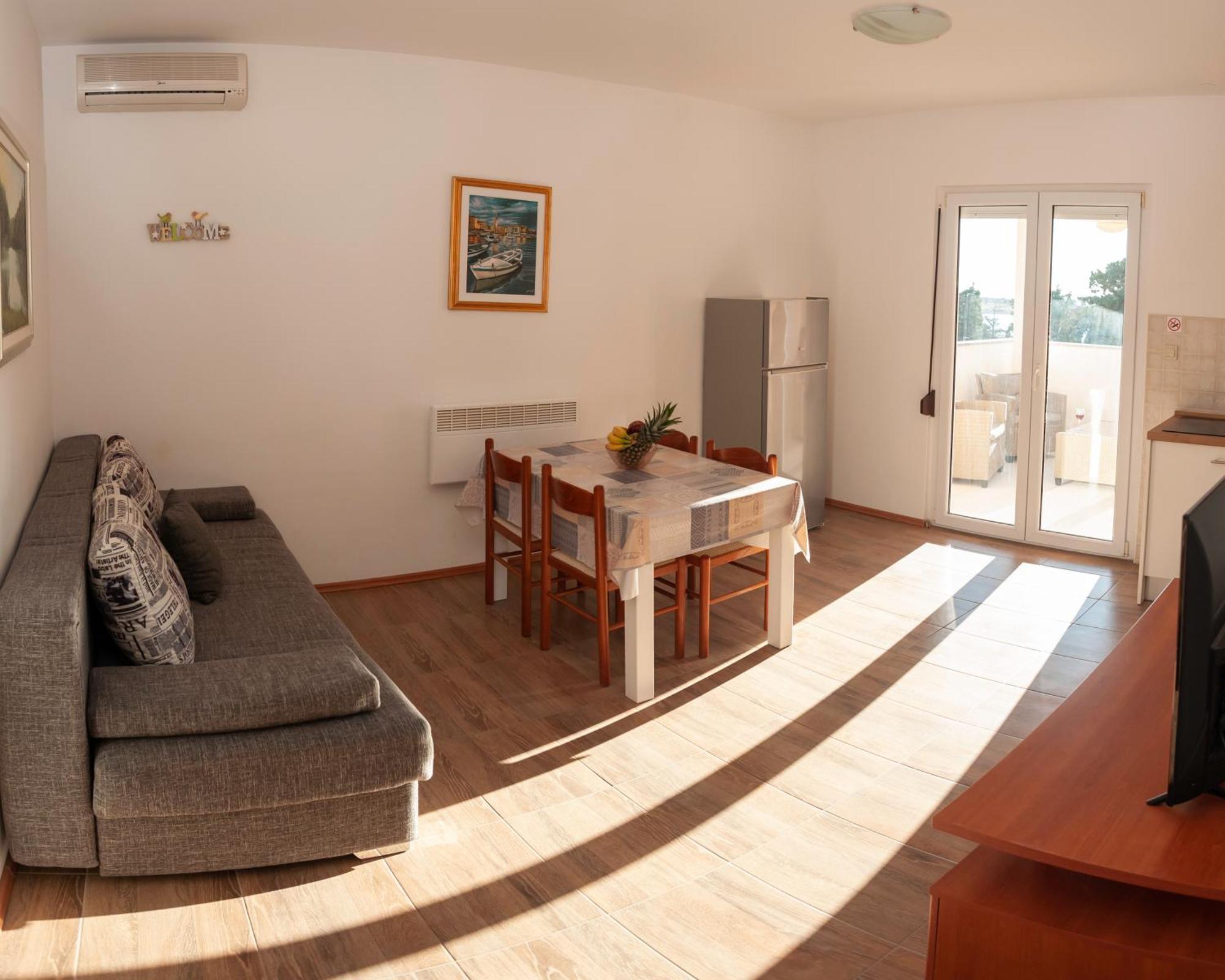 Apartment Boss Новалья Экстерьер фото